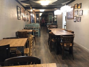 Retail in Badalona, Barcelona to rent Interior Photo- Image 2 of 2