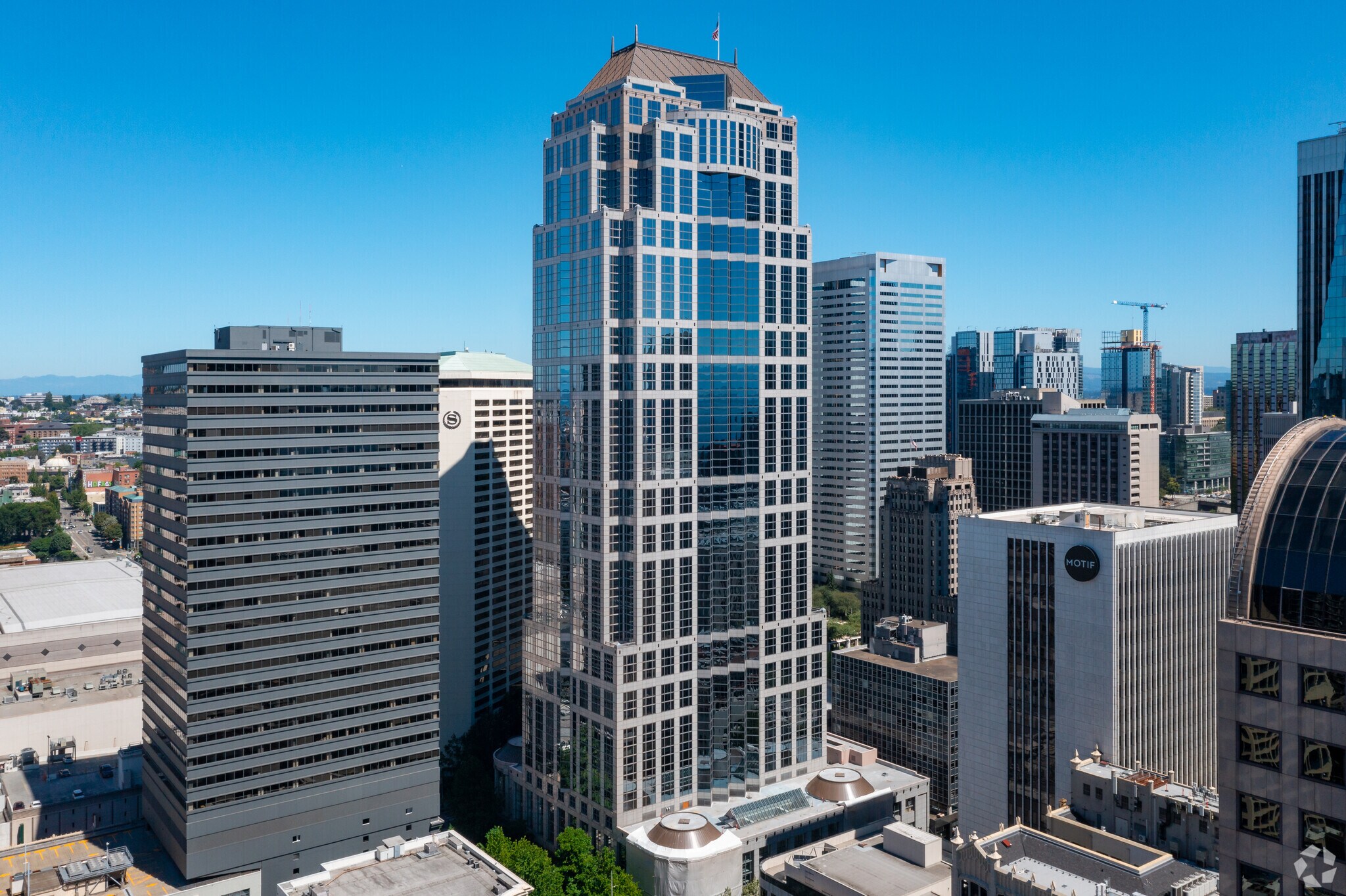 1420 5th Ave, Seattle, WA to rent Primary Photo- Image 1 of 4