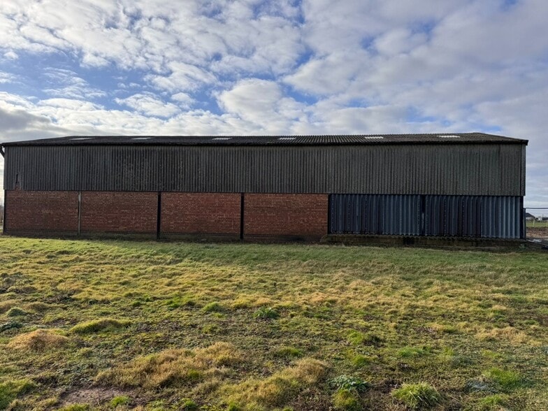 Gedney Broadgate, Gedney for sale - Building Photo - Image 2 of 6