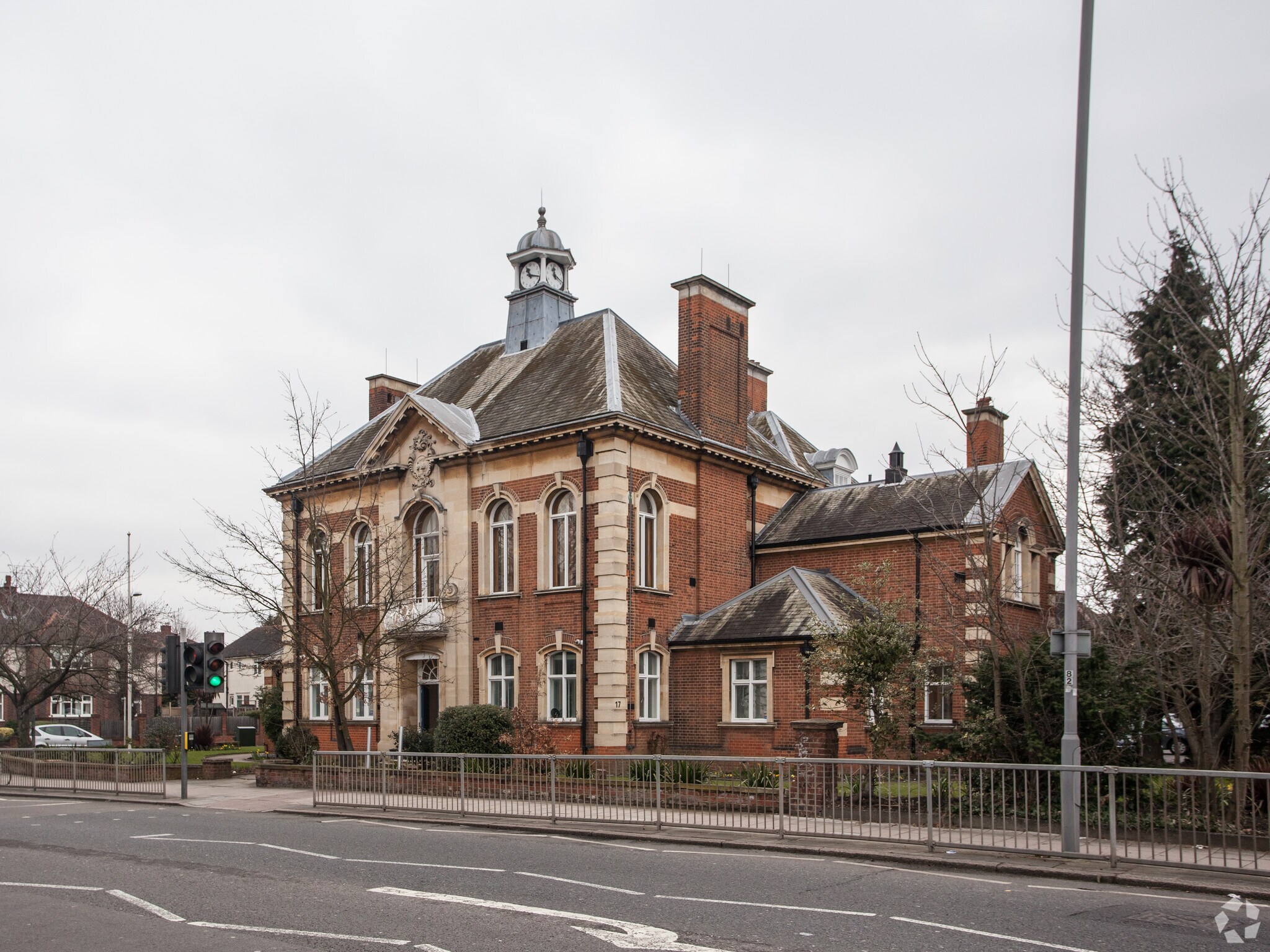 17 Ewell Rd, Surbiton for sale Building Photo- Image 1 of 1