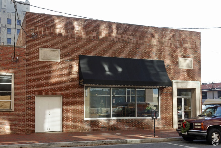 227 W York St, Norfolk, VA for rent - Building Photo - Image 2 of 2