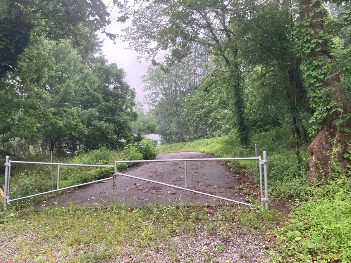 Brooks St, Pittsburgh 15237 Land for Sale UK