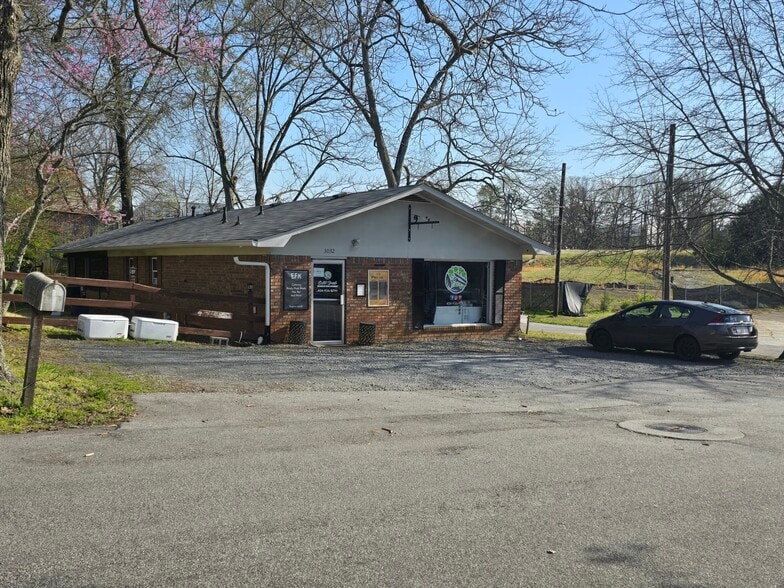 2759 S Main St NW, Kennesaw, GA for sale - Building Photo - Image 3 of 4