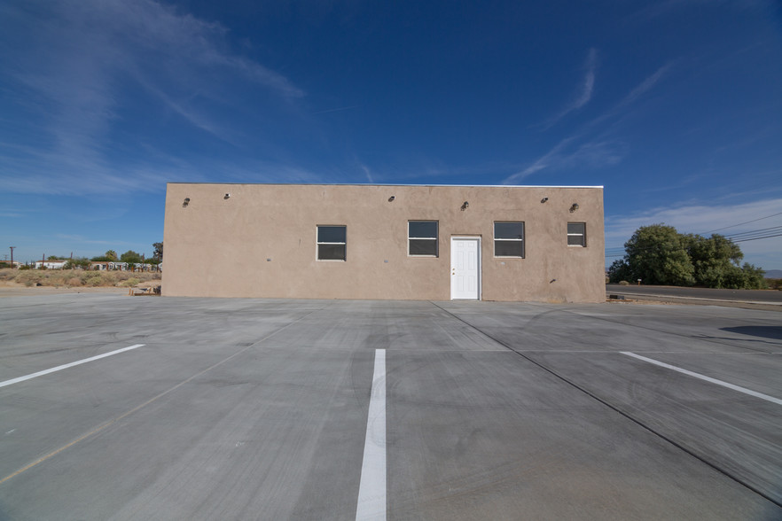 4004 Adobe Rd, Twentynine Palms, CA for sale - Building Photo - Image 1 of 1