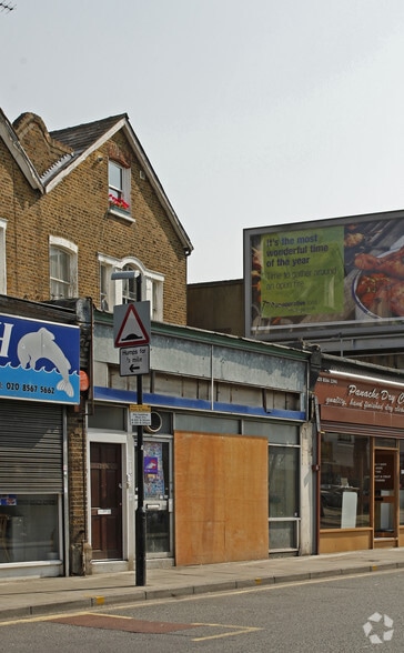 164-164A Broadway, London to rent - Building Photo - Image 2 of 2