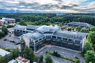 3 Redwood Cres, East Kilbride to rent Building Photo- Image 2 of 6