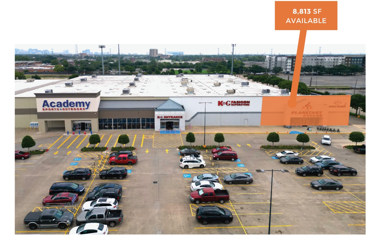 8715 West Loop S, Houston, TX to rent Building Photo- Image 1 of 4