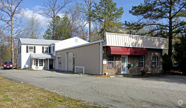 104 Industry Dr, Yorktown, VA for sale Building Photo- Image 1 of 1