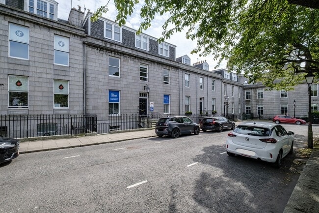 More details for 13 Bon Accord Sq, Aberdeen - Office for Sale