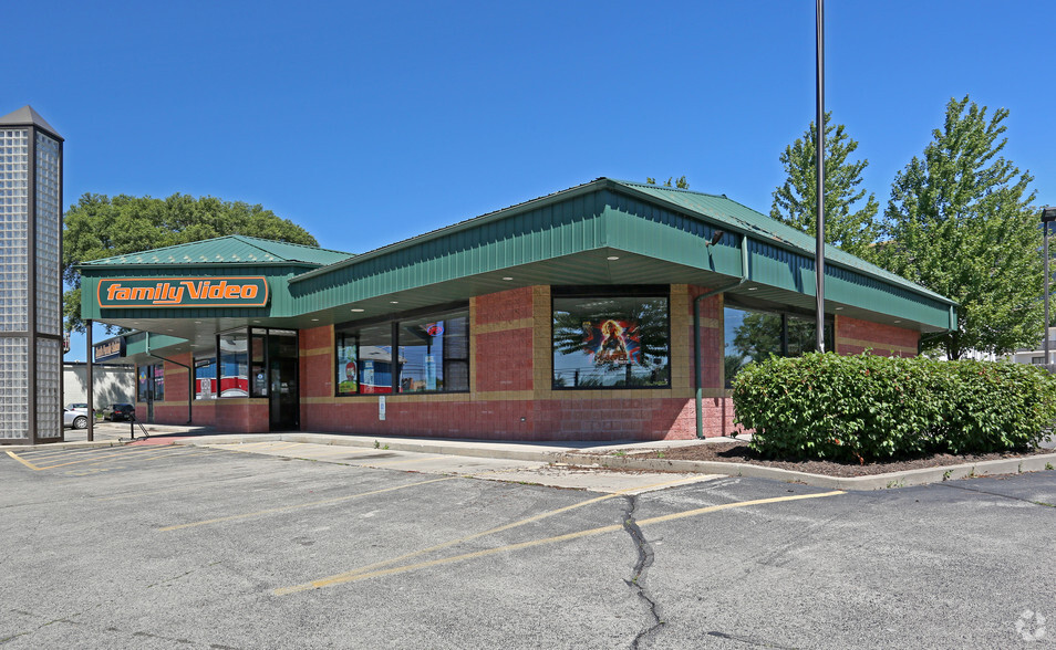 497 W IL Route 38, Rochelle, IL for rent - Primary Photo - Image 1 of 2