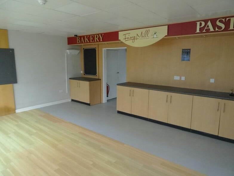 7 Seymour Rd, Plymouth for sale - Interior Photo - Image 3 of 3