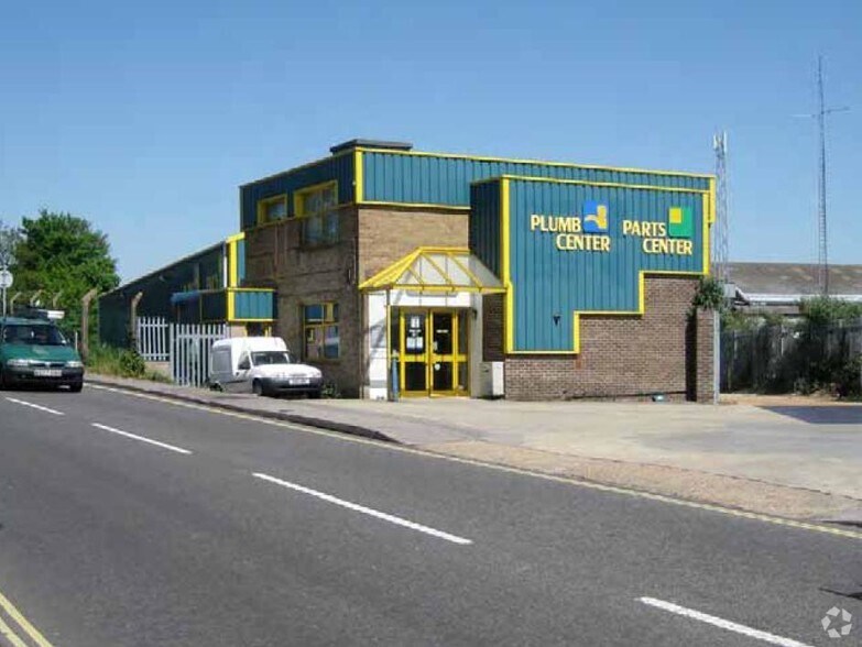 4 Twyford Rd, Eastleigh, SO50 4HB UK