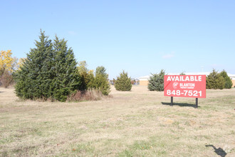 10801 S May Ave, Oklahoma City, OK for sale Primary Photo- Image 1 of 1