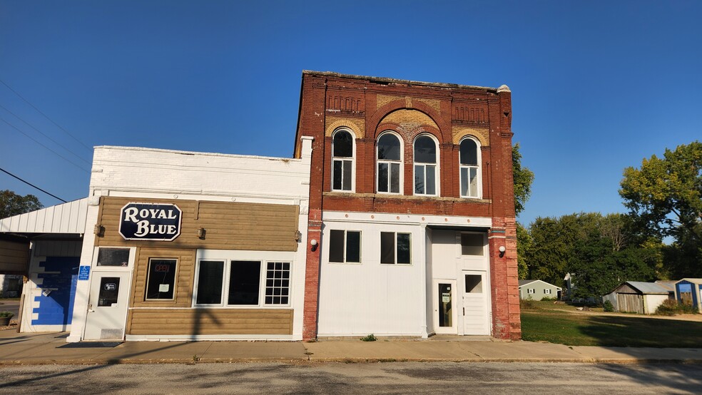 414 Packwaukee St, New Hartford, IA for sale - Primary Photo - Image 1 of 11