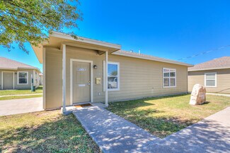 More details for 1306 E 12th St, Big Lake, TX - Residential for Sale