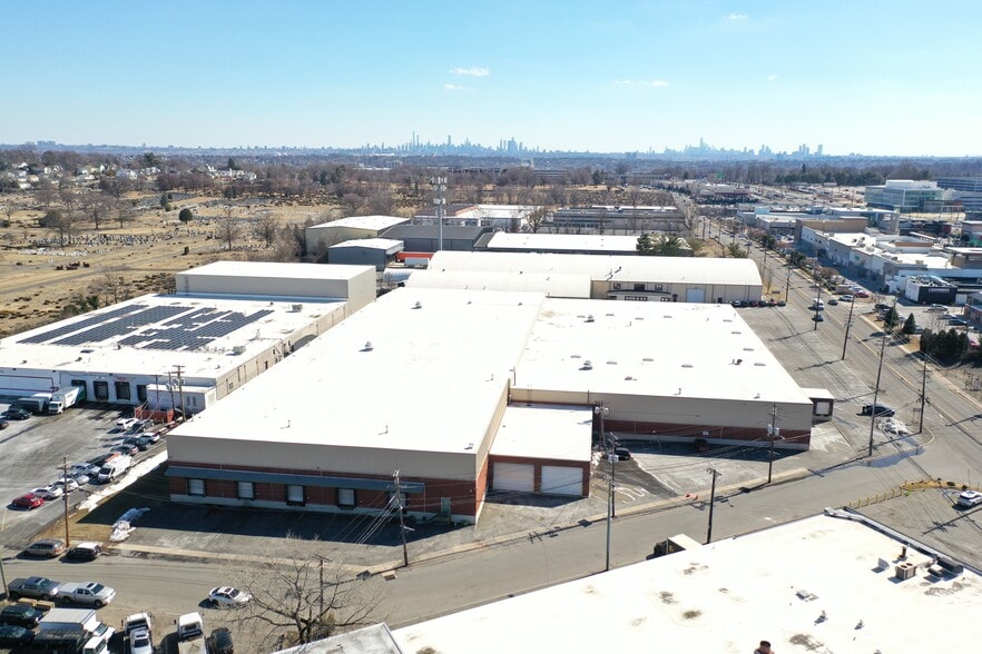 440 Allwood Rd, Clifton, NJ to rent - Building Photo - Image 3 of 8