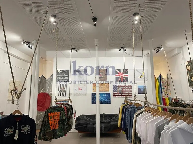 Retail in Paris for sale - Interior Photo - Image 2 of 7