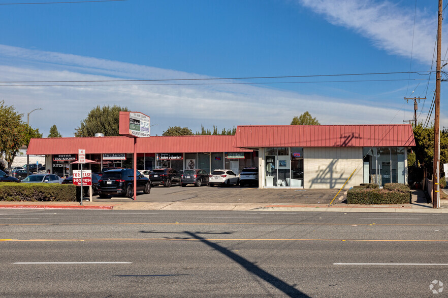 1161 Irvine Blvd, Tustin, CA for rent - Building Photo - Image 3 of 5