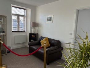 16 High St, Glastonbury to rent Interior Photo- Image 1 of 4