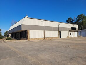 5800 US Highway 190 W, Livingston, TX for rent Building Photo- Image 1 of 1