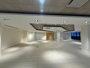 866 Second Ave, New York, NY to rent Interior Photo- Image 2 of 7