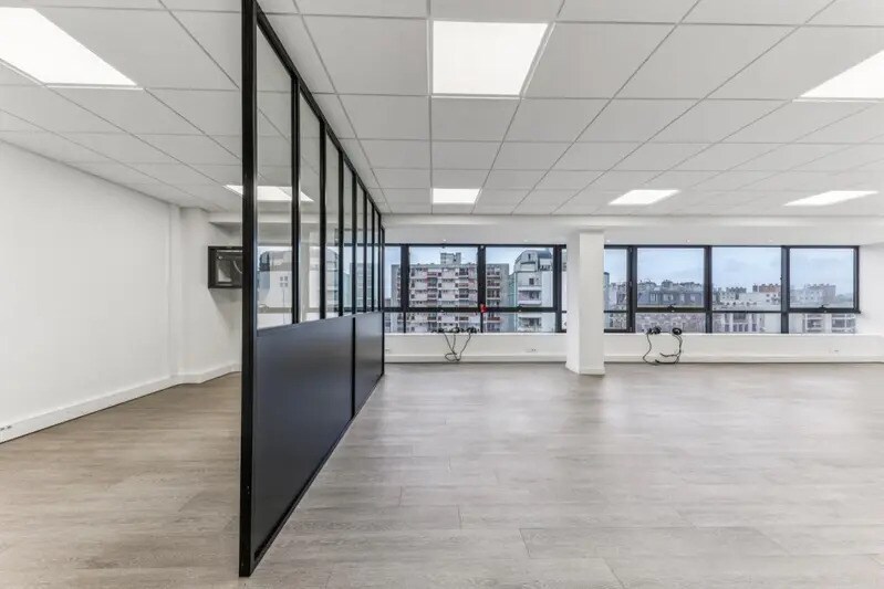 99 Avenue Aristide Briand, Montrouge to rent - Building Photo - Image 1 of 8