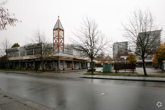 8580 Alexandra Rd, Richmond, BC for sale Primary Photo- Image 1 of 10