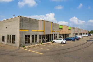 More details for 3370-3418 Boul Industriel, Laval, QC - Industrial to Rent