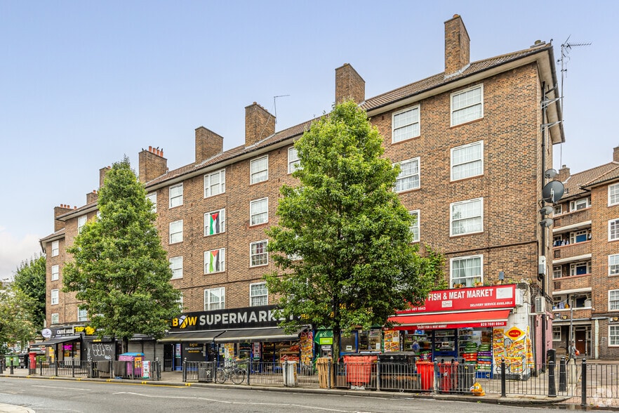157-169 Devons Rd, London to rent - Building Photo - Image 2 of 7