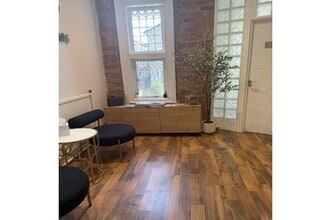 13 Waterloo Rd, Wolverhampton to rent Interior Photo- Image 2 of 3