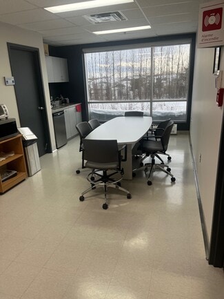 More details for 2110-2130 De La Chute-Du-Diable Rue, Chicoutimi, QC - Office to Rent