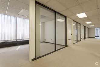 40 N Main St, Dayton, OH to rent Interior Photo- Image 2 of 4