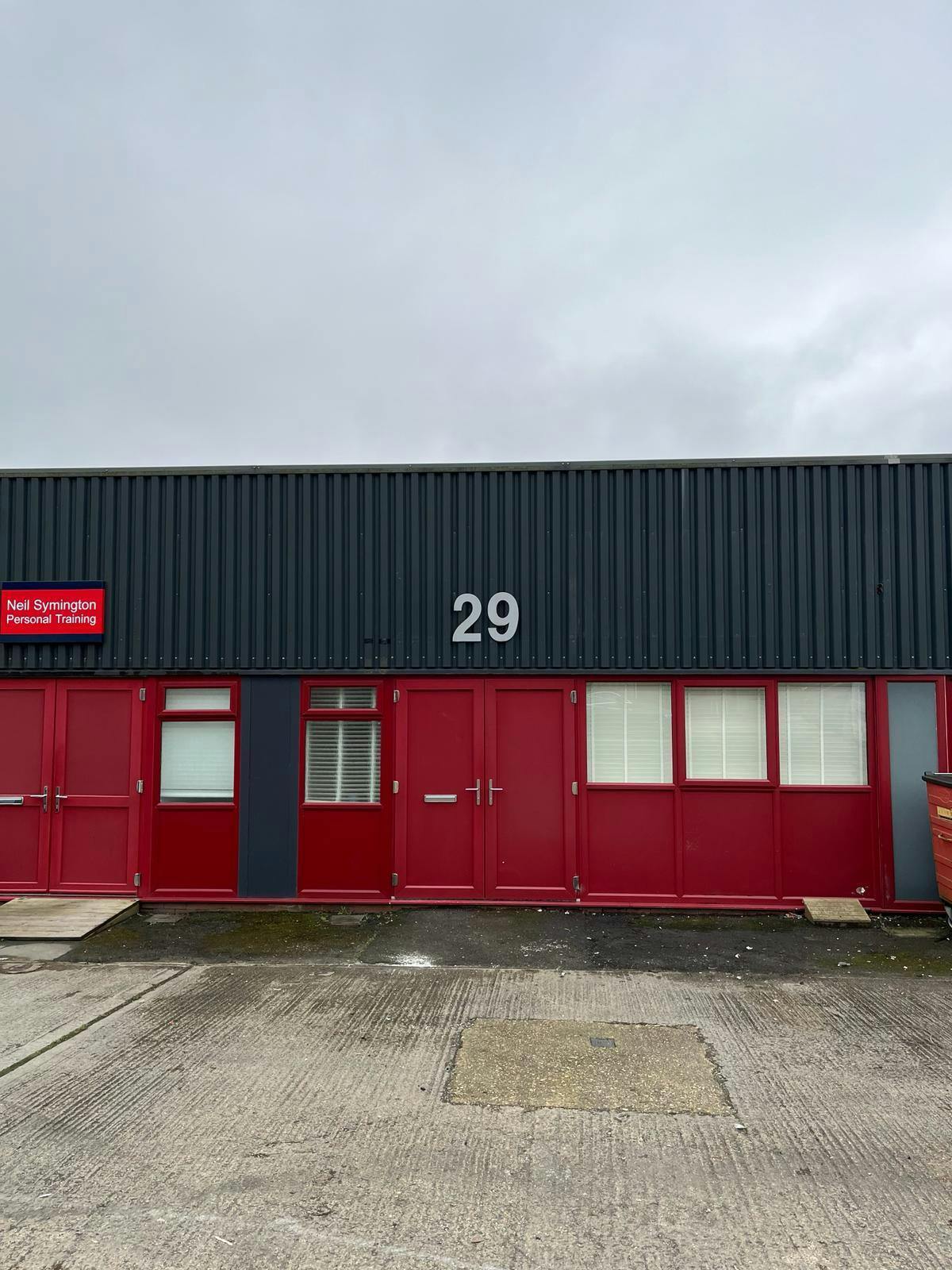 Bessemer Cres, Aylesbury to rent Building Photo- Image 1 of 10