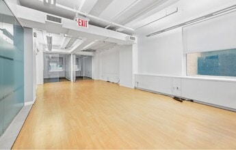 551 Fifth Ave, New York, NY for rent Interior Photo- Image 2 of 6