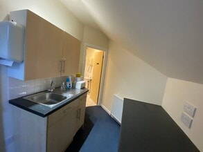 Dalkeith Road Mews, Edinburgh to rent Interior Photo- Image 2 of 3