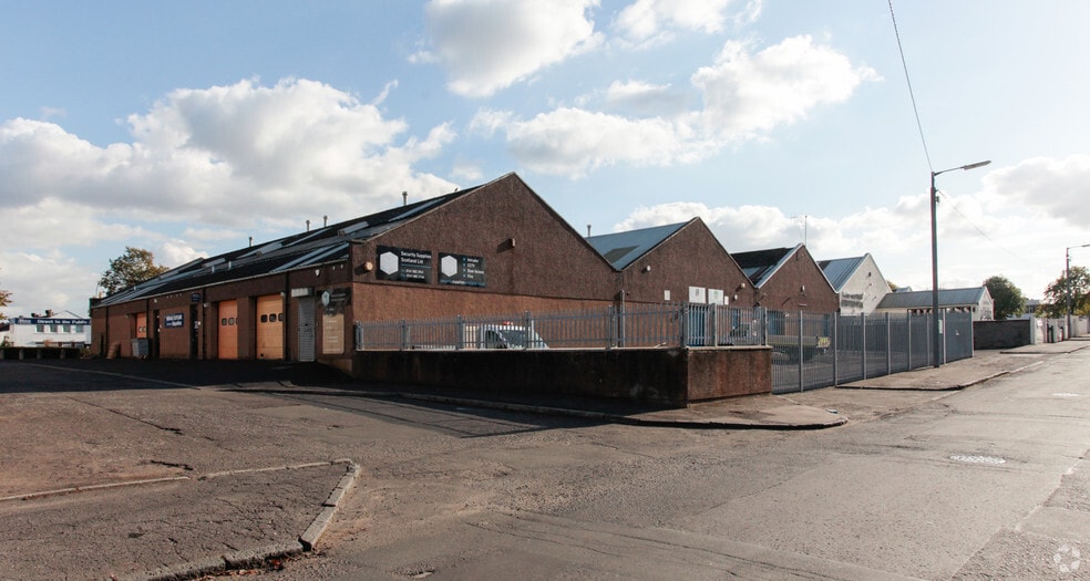 109 Barrie Rd, Glasgow to rent - Building Photo - Image 3 of 5