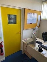 Vanguard Way, Southend On Sea to rent Interior Photo- Image 1 of 2