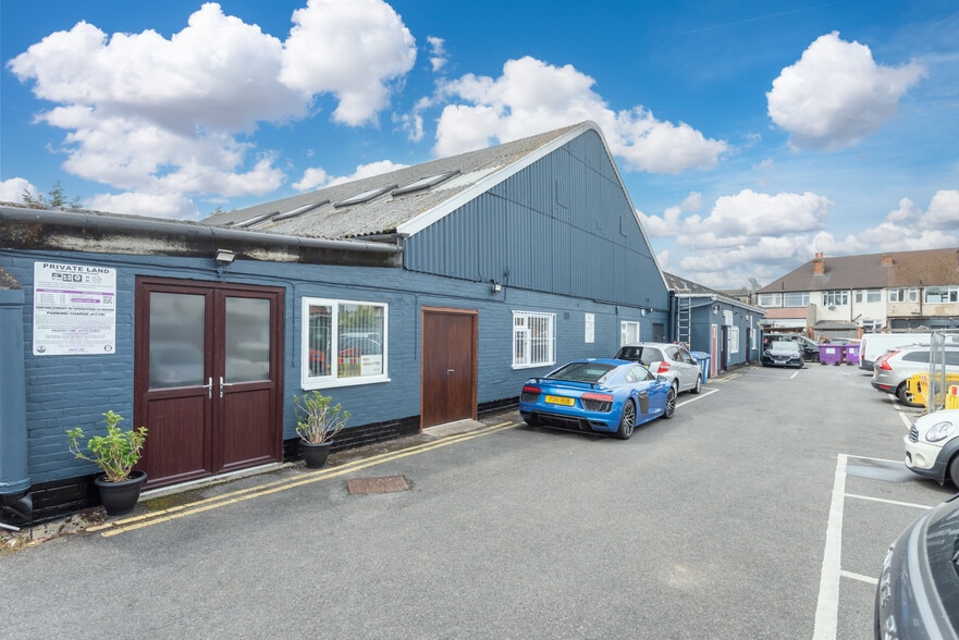 44-46 Terrace Rd, Walton On Thames to rent - Building Photo - Image 2 of 8