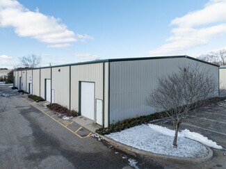 More details for 1074 Pulaski St, Riverhead, NY - Light Industrial to Rent