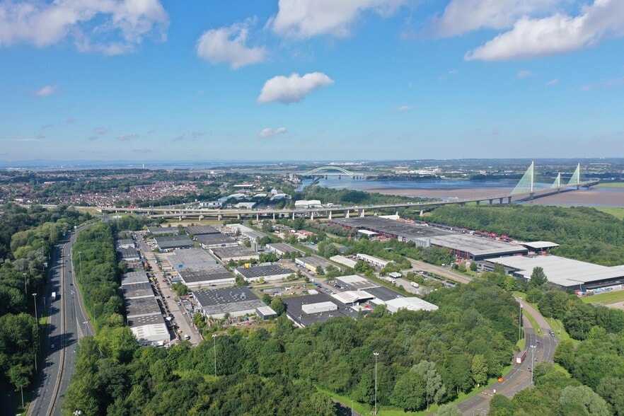 Arkwright Rd, Runcorn to rent - Building Photo - Image 3 of 8