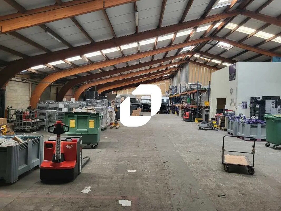 Office in Gradignan to rent Interior Photo- Image 1 of 10