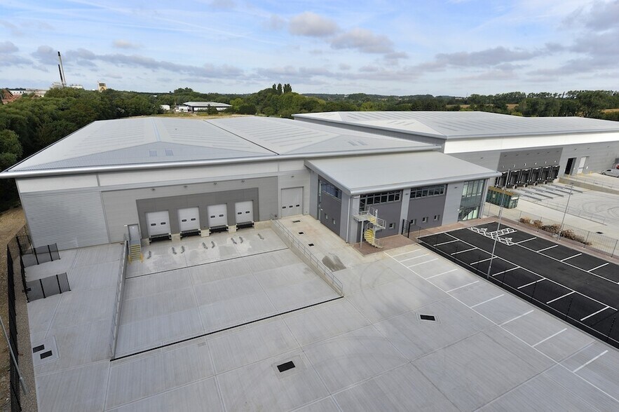 Midas River Way, Harlow to rent - Building Photo - Image 2 of 7