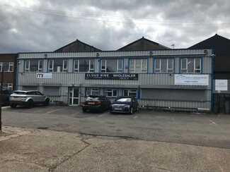 More details for Gordon Rd, Waltham Abbey - Industrial for Rent