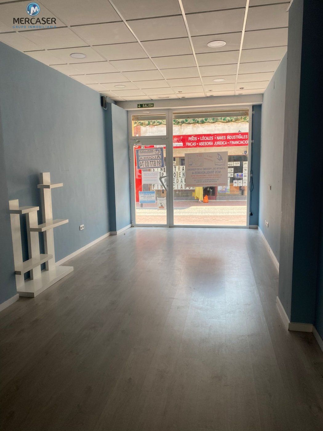 Retail in Alcalá de Henares, Madrid to rent Interior Photo- Image 1 of 4