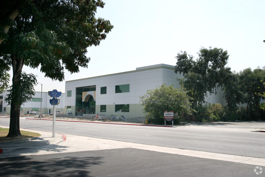 17000 E Gale Ave, City Of Industry, CA for rent - Building Photo - Image 3 of 7