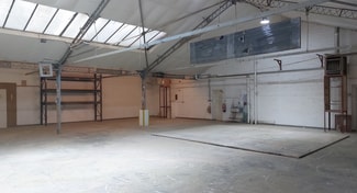 More details for Tonbridge Rd, Romford - Multiple Space Uses for Rent