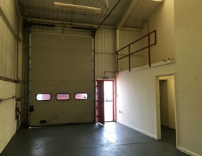 Mowbeck Way, Grantham to rent Interior Photo- Image 2 of 2