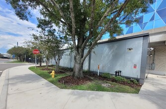 1101 W Bay St, Jacksonville, FL for rent Primary Photo- Image 1 of 9