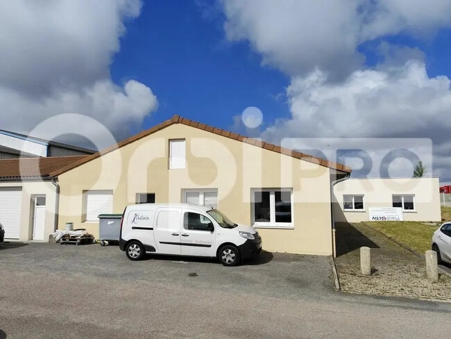 Location Bureaux 286 m²