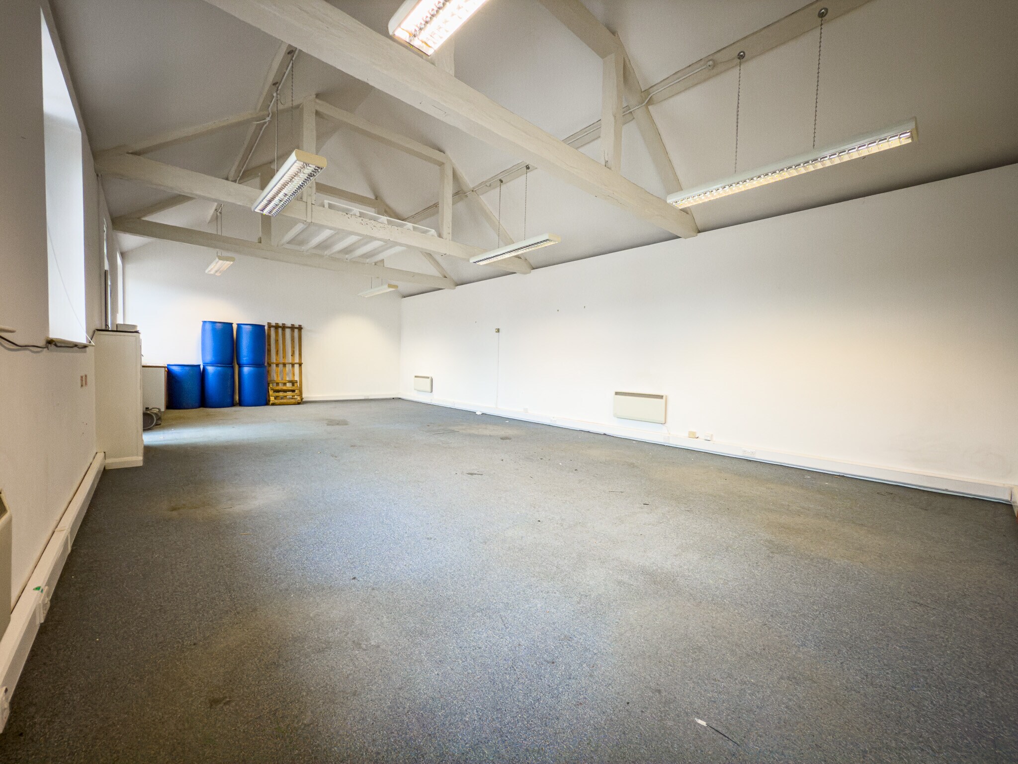 Weevil Ln, Gosport to rent Interior Photo- Image 1 of 3